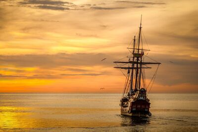 Schiff-2